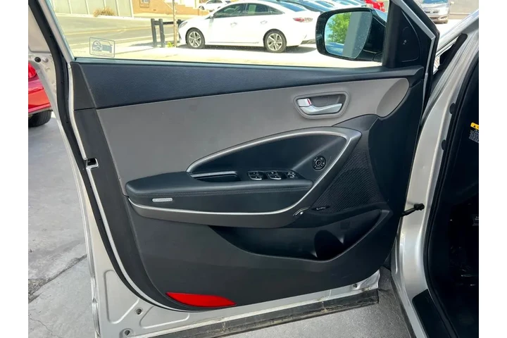 2014 Santa Fe Sport 2.0T FWD image 10