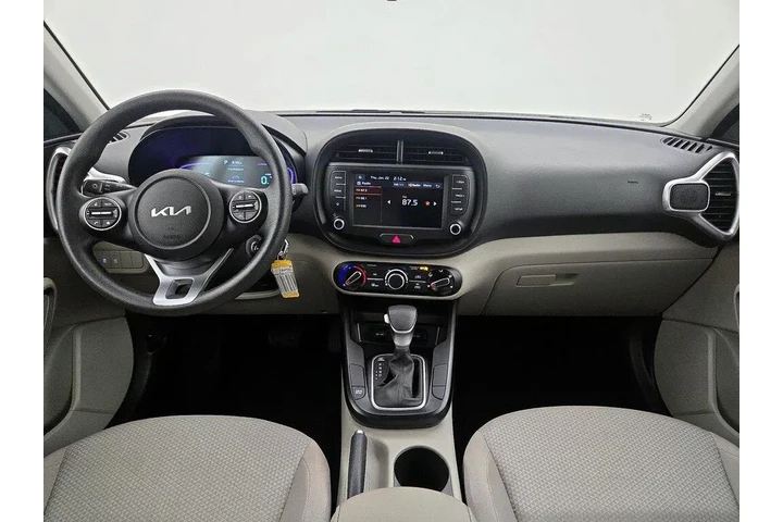 $17998 : Kia Soul 2025 LX 4dr Crossov image 9