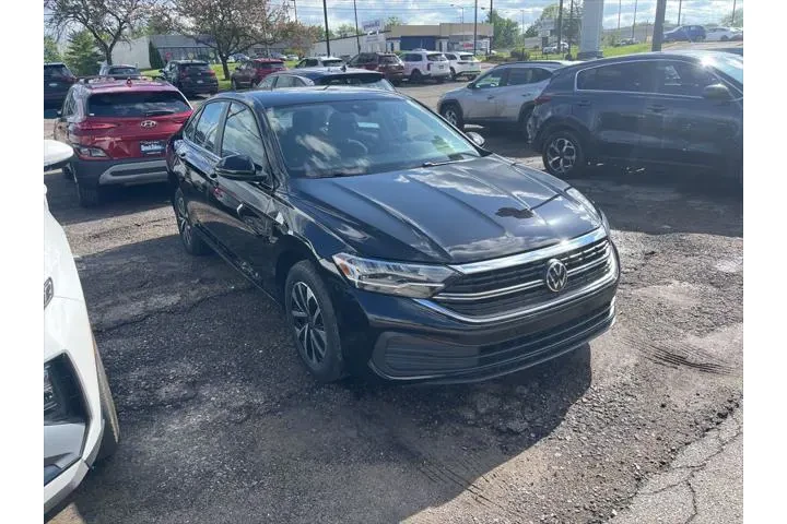 $18977 : Volkswagen Jetta 2023 S 4dr image 3