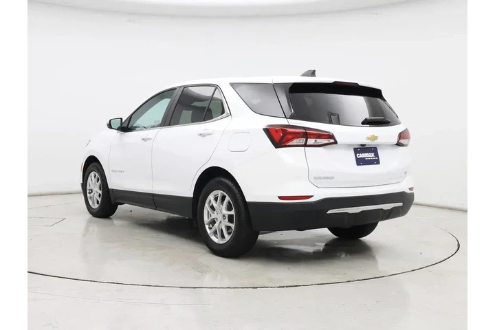 $21998 : Chevrolet Equinox 2023 LT 4d image 2