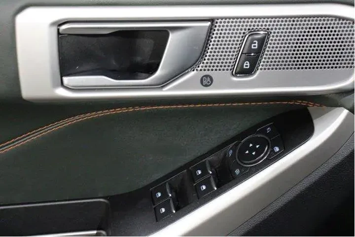 $32998 : Ford Explorer 2022 AWD Timbe image 7