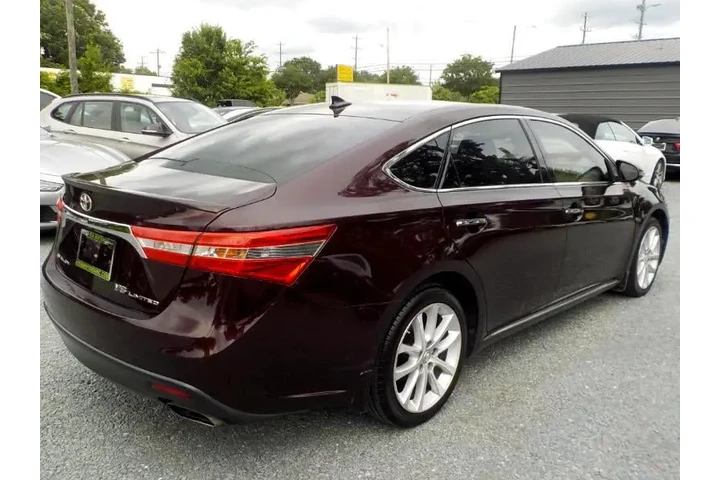 $12123 : 2015 Avalon Limited FWD image 5
