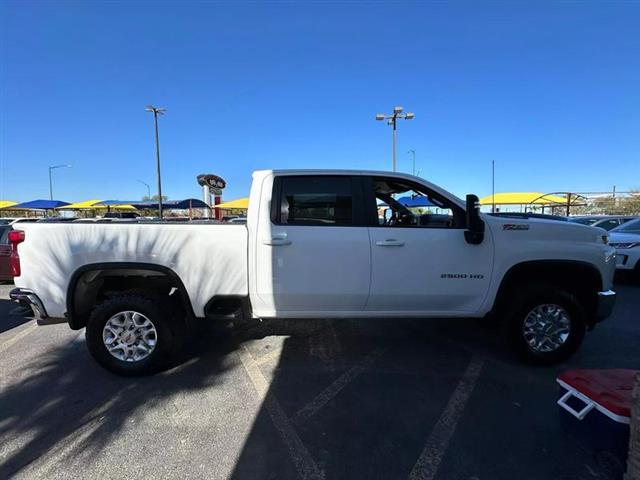 $58995 : Pre-Owned 2021 Silverado 2500 image 7