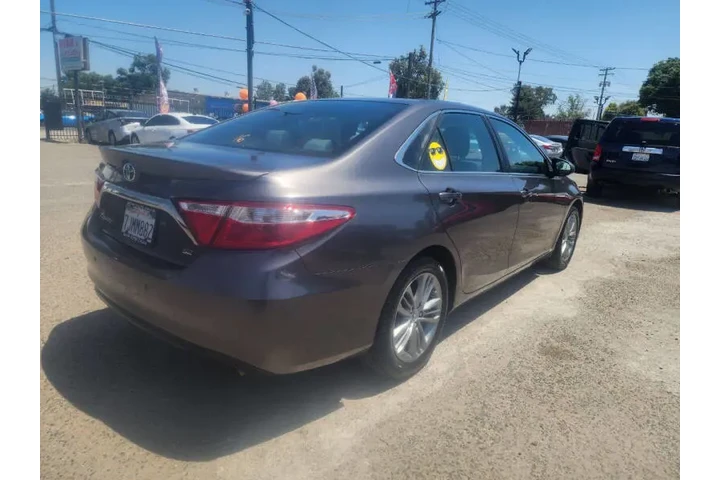 $11599 : 2015 Camry SE image 8