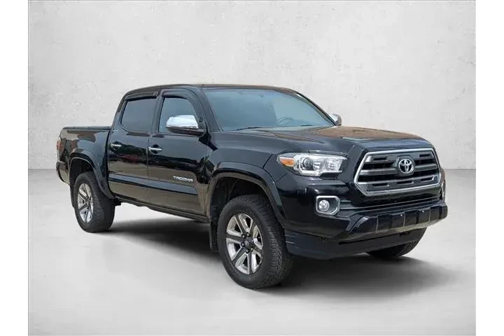 $29522 : Toyota Tacoma 2017 4x4 Limit image 3
