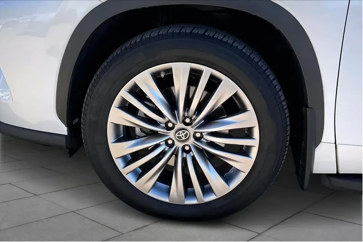 $38538 : Toyota Highlander 2022 Plati image 10