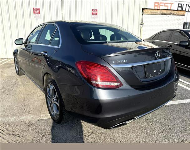 2016 MERCEDES-BENZ C-CLASS C image 5