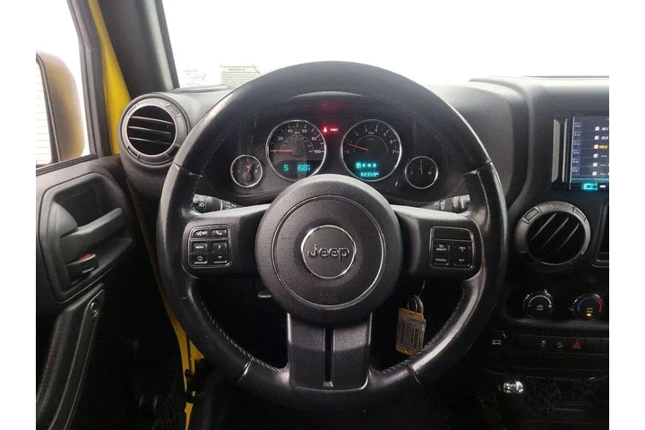 $17998 : Jeep Wrangler Unlimited 2015 image 10