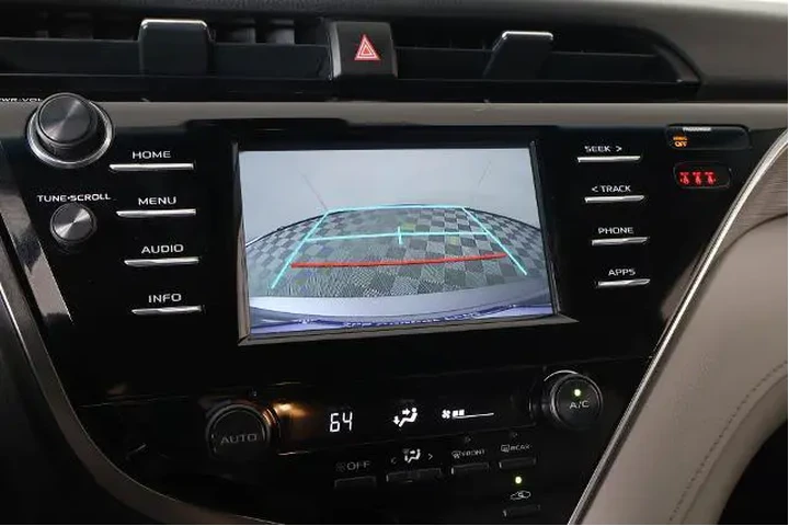 $18538 : Toyota Camry 2018 SE 4dr Sed image 6