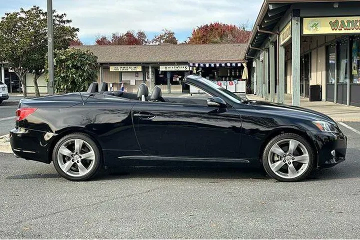 $15235 : Lexus IS 250C 2011 2dr Conve image 6