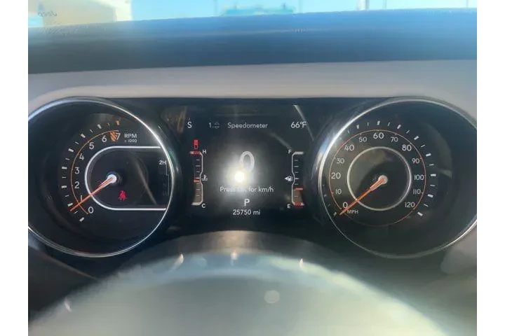 $37683 : Jeep Gladiator 2023 4x4 Over image 9