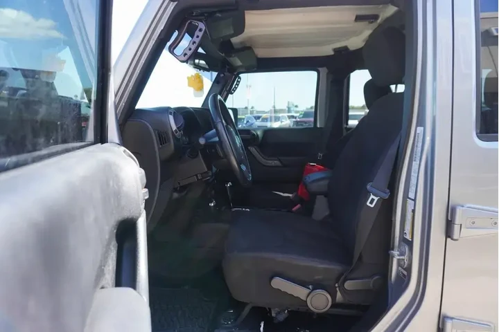 $20988 : Jeep Wrangler Unlimited 2014 image 7