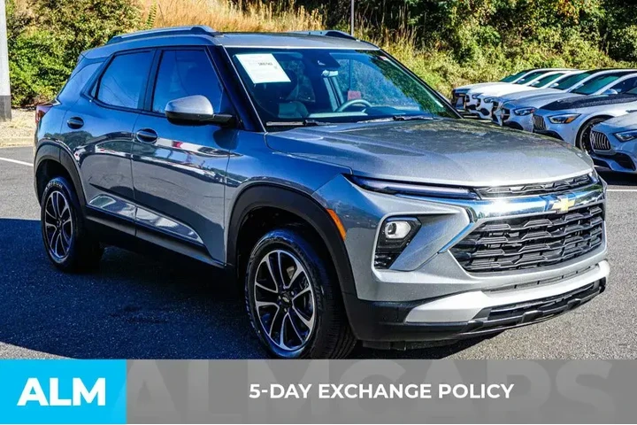 $21720 : Chevrolet Trailblazer 2025 4 image 4