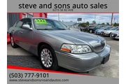 2006 Town Car Signature thumbnail
