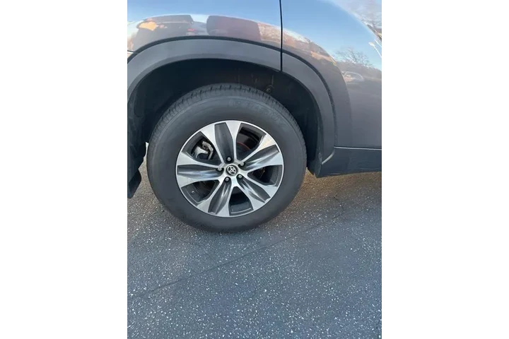 $38936 : Toyota Highlander 2024 AWD X image 5