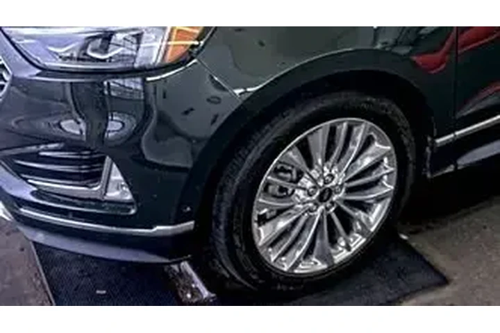 $31955 : Ford Edge 2024 AWD Titanium image 4