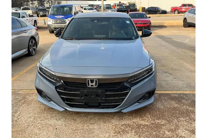 $25961 : Honda Accord 2022 Sport 4dr image 2