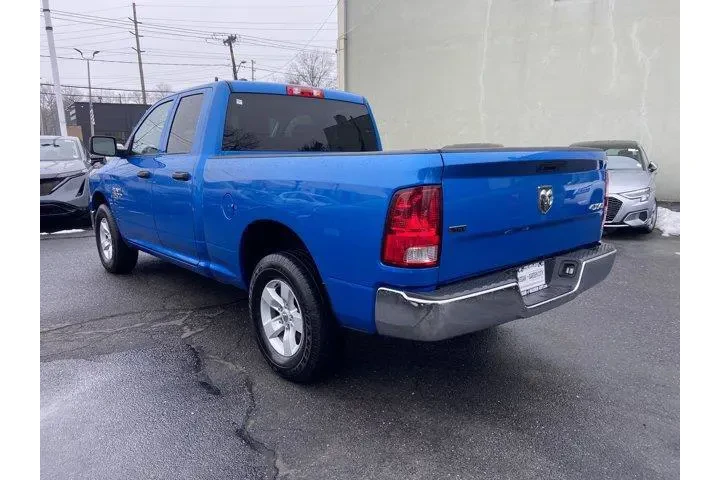 $23617 : Ram 1500 Classic 2024 4x4 SL image 6