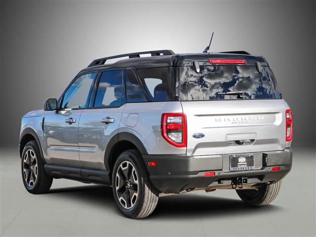 $28990 : Pre-Owned 2022 Ford Bronco Sp image 6