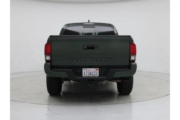 $38998 : Toyota Tacoma 2021 4x4 TRD O image 6