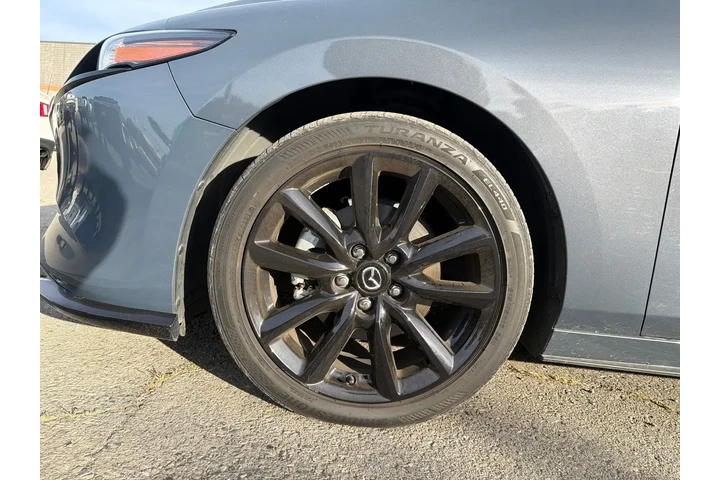 $23000 : Mazda Mazda3 Hatchback 2021 image 9