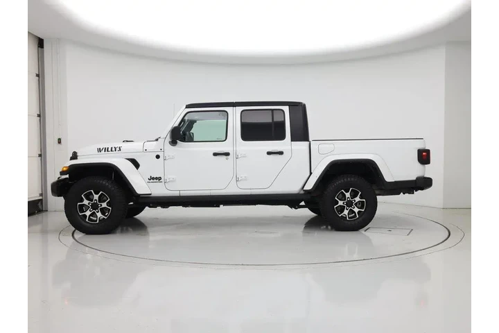 $26998 : Jeep Gladiator 2021 4x4 Will image 3