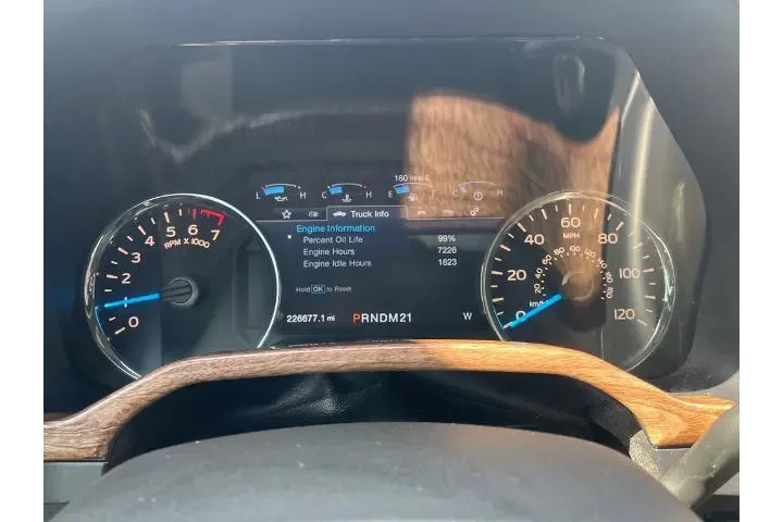 $17516 : Ford F-150 2017 4x4 Lariat 4 image 10