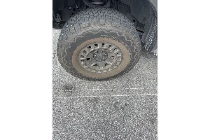 $39623 : Ford F-150 2017 4x4 Raptor 4 image 8