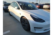 $26788 : Tesla Model 3 2023 4dr Sedan thumbnail
