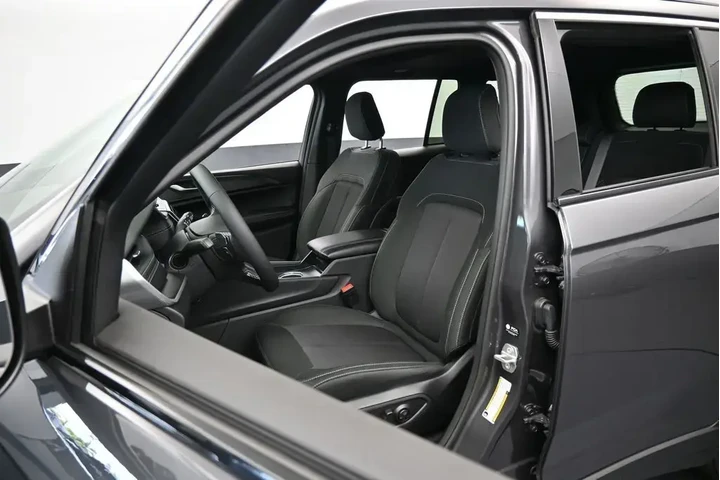 $30974 : Jeep Grand Cherokee 2025 4x2 image 10