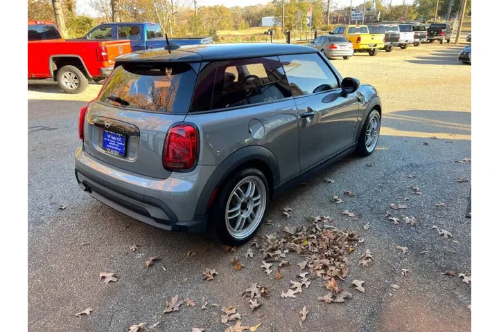 $16999 : 2022 MINI Hardtop 2 Door Oxfo image 6
