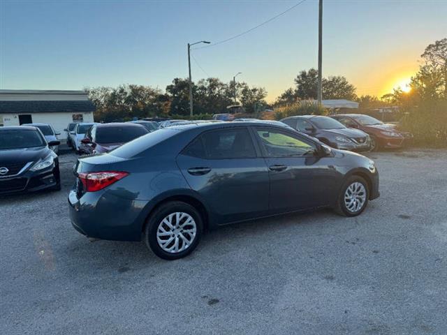 $12797 : 2019 Corolla LE image 6