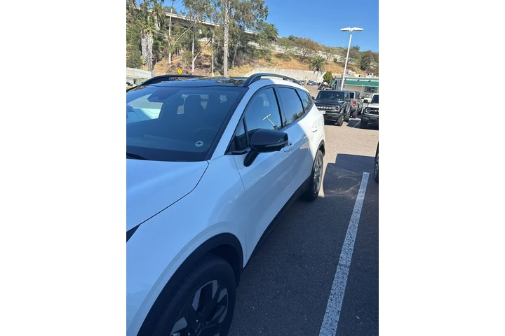 $31900 : Kia Sportage Plug-In Hybrid image 4