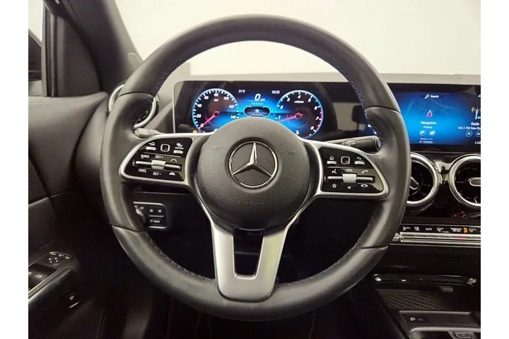 $27998 : Mercedes-Benz GLA 2021 AWD G image 10