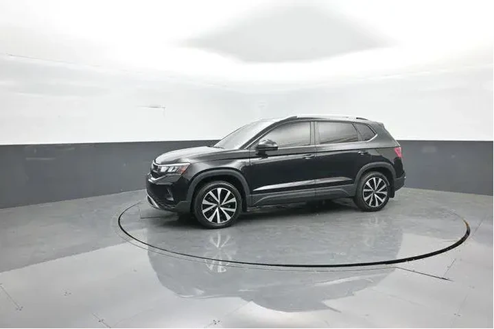 $20696 : Volkswagen Taos 2022 AWD SE image 4