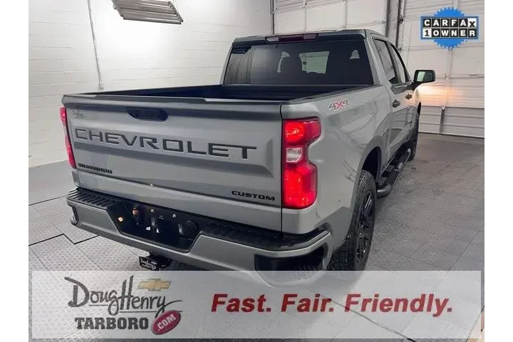 $40934 : Chevrolet Silverado 1500 202 image 8