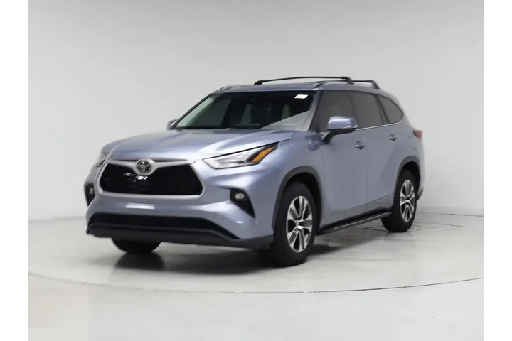 $32998 : Toyota Highlander 2021 XLE 4 image 4