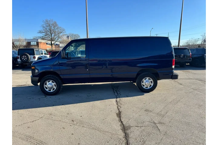 $8980 : 2013 Econoline Cargo Van E-25 image 5