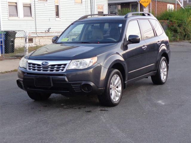 $6950 : 2012 Forester 2.5X Premium image 1