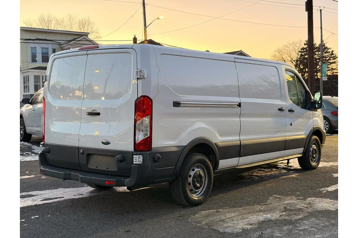 $18988 : 2018 Transit Van image 5