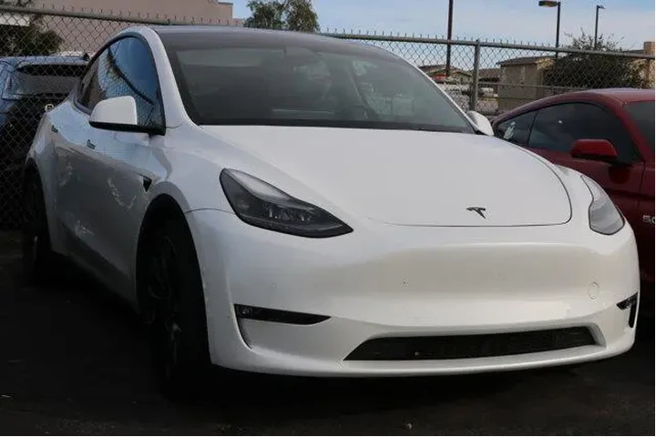 $29744 : Tesla Model Y 2022 AWD Perfo image 4