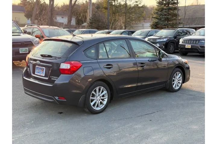 $11995 : 2014 Impreza 2.0i Premium image 9