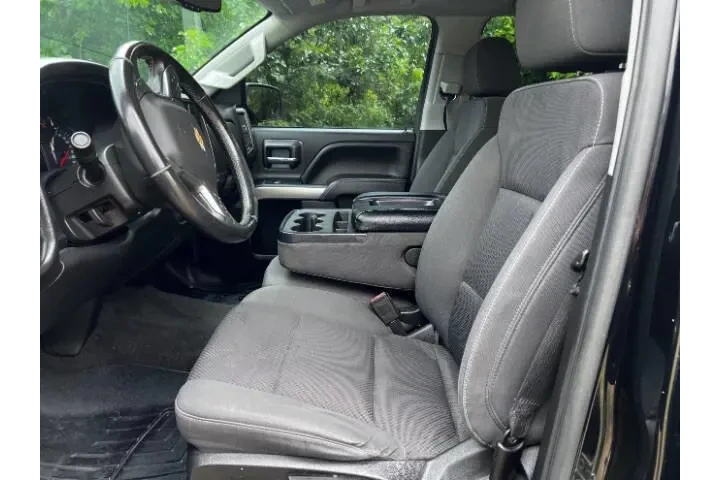 $24995 : 2019 Silverado 1500 LD LT image 10