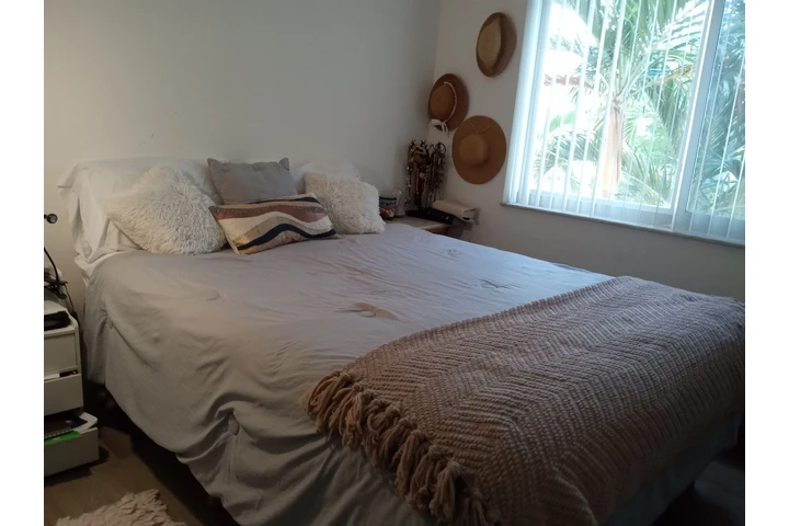 $1200 : Rento habitación image 2
