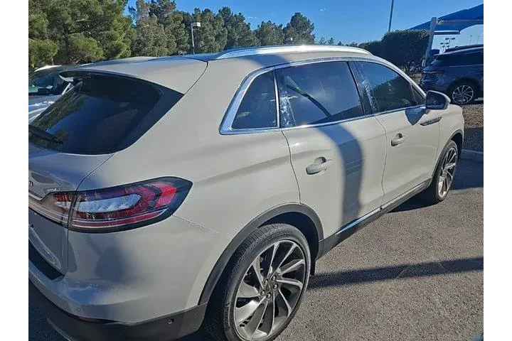 $36462 : Lincoln Nautilus 2022 AWD Re image 2