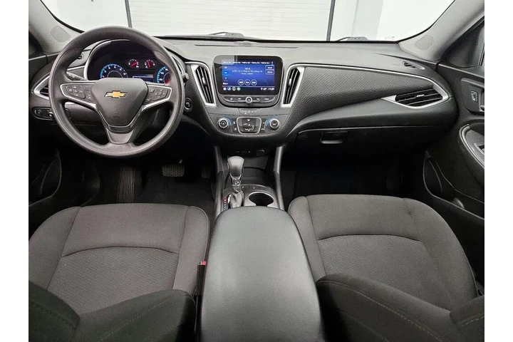 $18998 : Chevrolet Malibu 2024 LS 4dr image 9