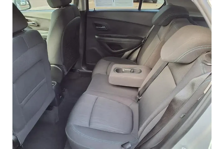 $9711 : Chevrolet Trax 2016 LT 4dr C image 9