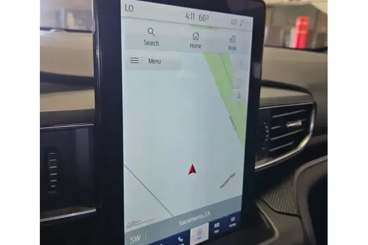 $31880 : Ford Explorer 2020 AWD ST 4d image 6