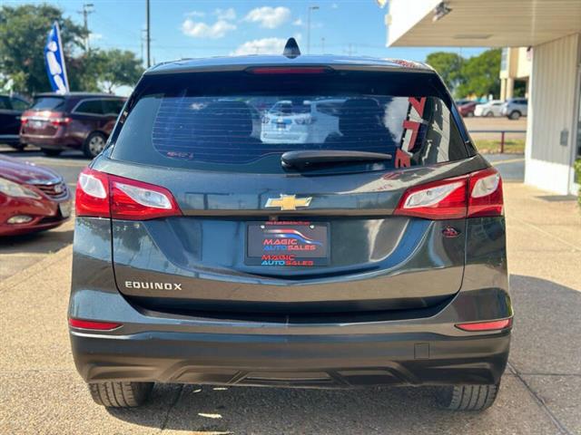 $1 : 2018 Equinox LS image 8