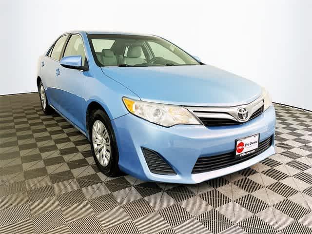 $13080 : PRE-OWNED 2013 TOYOTA CAMRY LE image 1